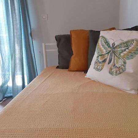 Colorful 2-Bedroom House In ไกออส ภายนอก รูปภาพ